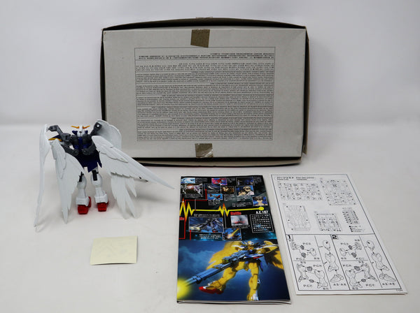Vintage 1998 90s Bandai Endless Waltz W-Gundam Zero Custom Mobile Suit XXXG-00W0 Wing Gundam 0 1/100 Scale Model Kit Assembled Boxed Japan
