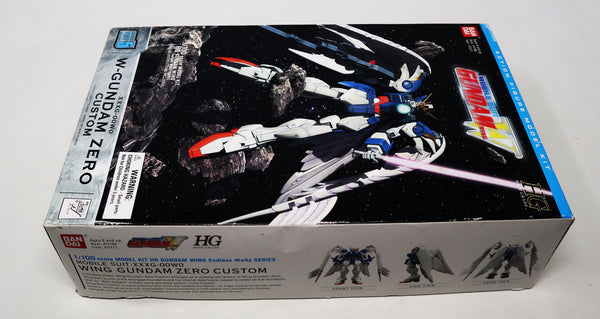 Vintage 1997 90s Bandai Gundam W Wing W-Gundam Zero Custom Mobile Suit XXXG-00W0 Wing Gundam 0 HG 1/100 Scale Model Kit Assembled Boxed Japan