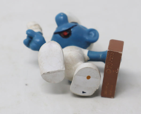 Vintage Schleich Peyo The Smurfs Smurf Holding First Aid Kit Case With Bandaged Finger 2" PVC Figure Figurine West Germany Retro
