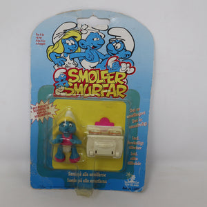 Vintage 1996 90s Toy Island Peyo The Smurfs Smurf Minimates Smurfette With Cooker Oven Stove Fully Poseable 2" Figure No. 13000 MOC Carded Retro