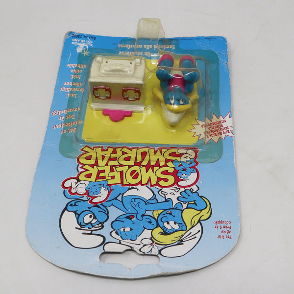 Vintage 1996 90s Toy Island Peyo The Smurfs Smurf Minimates Smurfette With Cooker Oven Stove Fully Poseable 2" Figure No. 13000 MOC Carded Retro