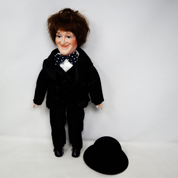 Vintage The Leonardo Collection Stan Laurel & Oliver Hardy Hand Painted Porcelain Dolls Figures Figurines Ornaments Knick Knacks Boxed Rare