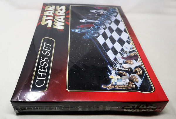 Vintage 1999 90s Character Games Star Wars Chess Collector's 3D Chess Set Game Boxed Sealed Rare