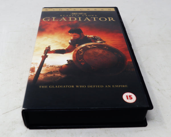 Vintage 2000 Universal Pictures Dreamworks Gladiator Widescreen Pal VHS (Video Home System) Tape Ridley Scott Russell Crowe