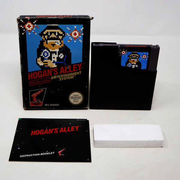 Vintage 1990 90s Nintendo Entertainment System NES Hogan's Alley Video Game Boxed Pal