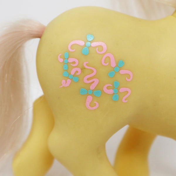 Vintage 1984 80s Hasbro My Little Pony (MLP) G1 Grooming Parlour / Pretty Parlour Kiss Curl Earth Pony