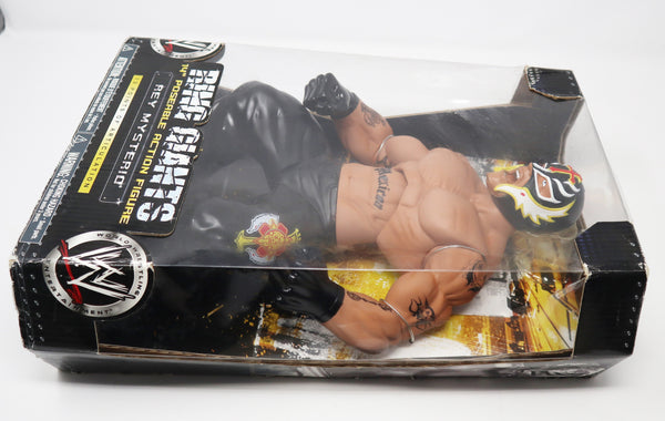 2006 JAKKS Pacific / Vivid Imaginations WWE World Wrestling Entertainment Ring Giants Rey Mysterio 14" Poseable Action Figure Mint Boxed Sealed MISB